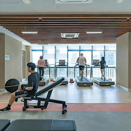 The Amber Room At 38Th Park Avenue It Park Cebu - Walk To Ayala And Cafes With Fast Wifi