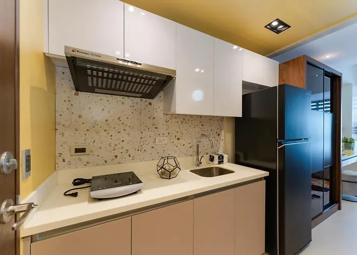 The Amber At 38th Park Avenue It Park - Walk To Ayala And Cafes With Fast Wifi * Cebu